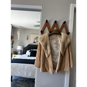 Bullock’s Wilshire Mink Fur Light Beige Coat Quarter Sleeve SZ Medium